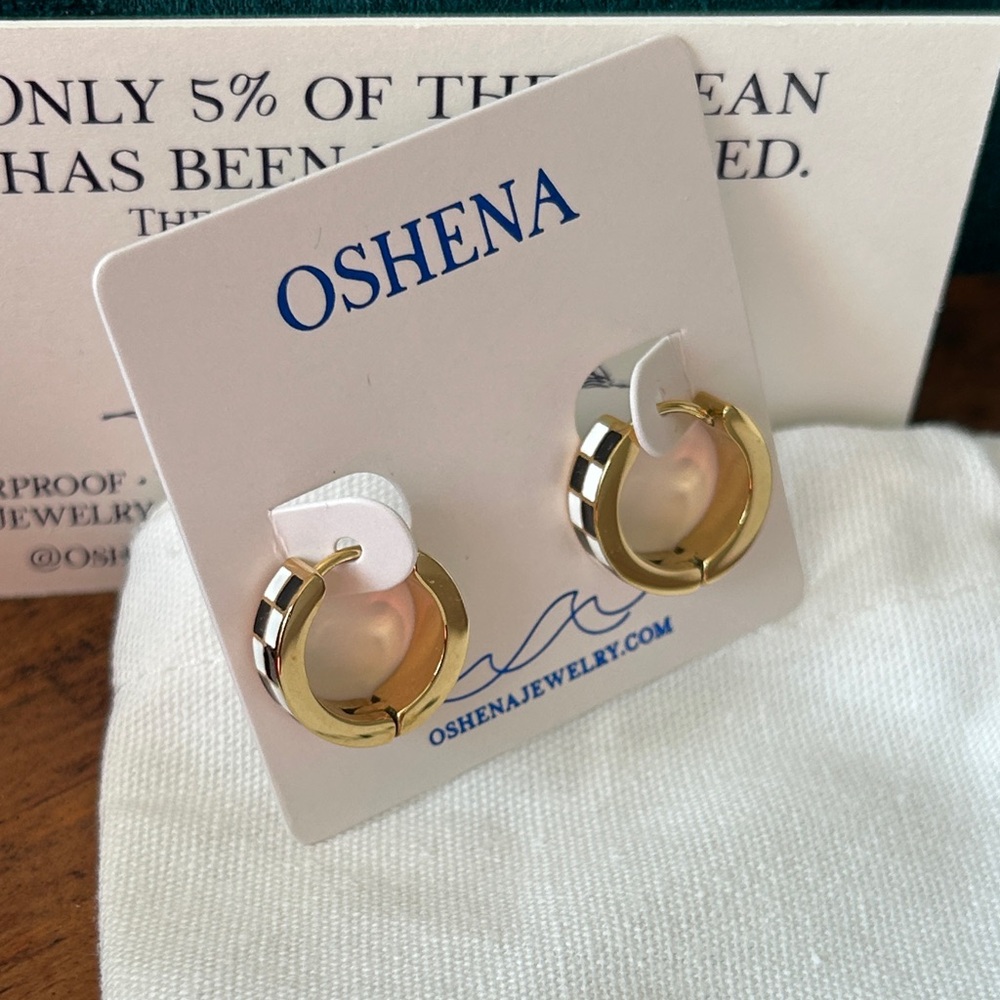 Oshena Designer Beachwear‎ gold check huggie Hoop Earrings New Release!